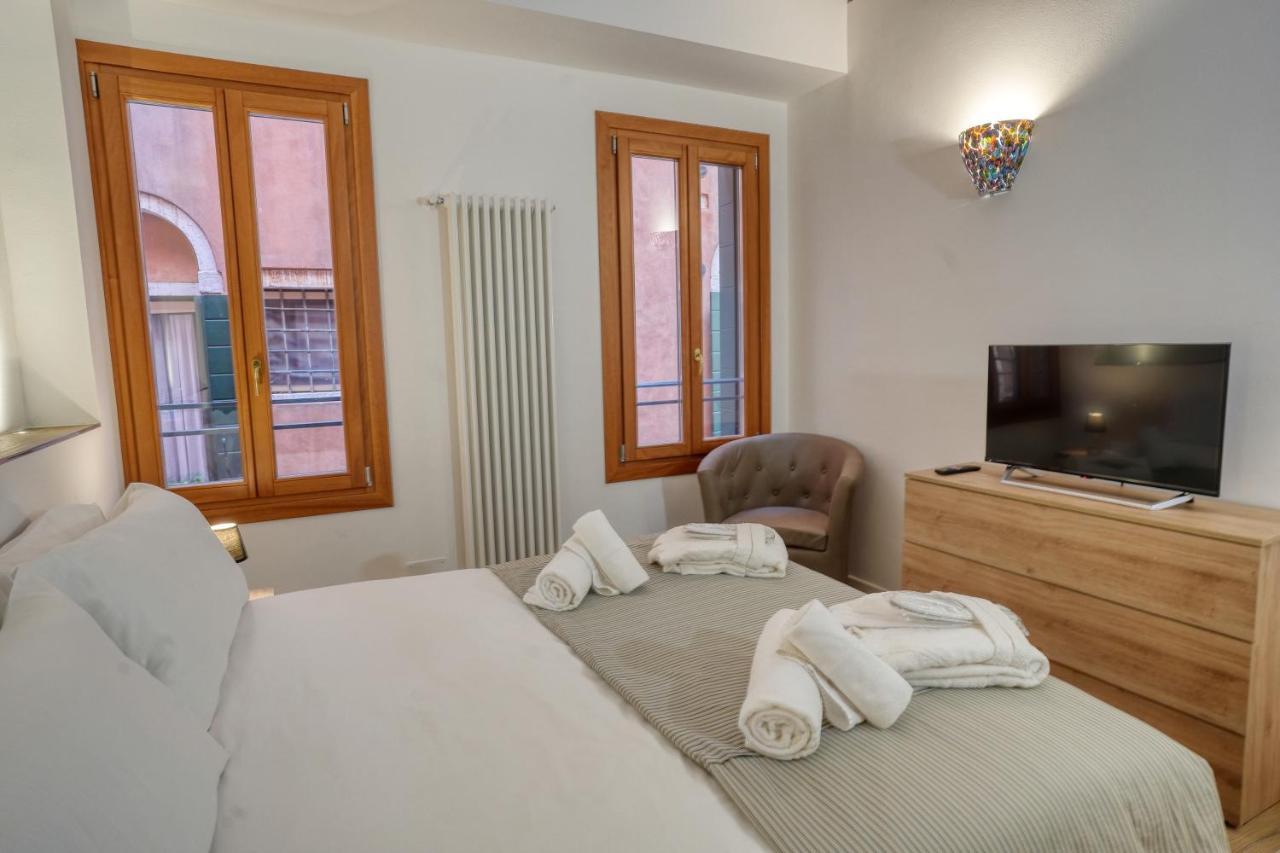 Ecco Suites Apartments Venedig Eksteriør billede