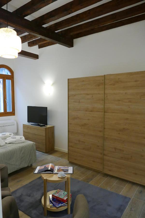 Ecco Suites Apartments Venedig Eksteriør billede